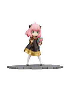 Spy X Family Anya Forger 1/7 Pvc Fig