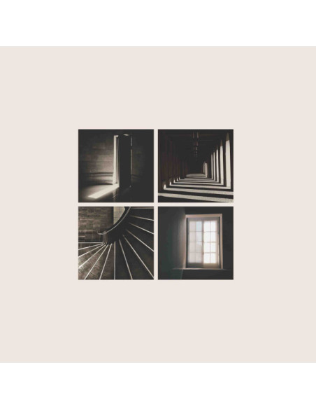 Secret Pyramid - A Vanishing Touch