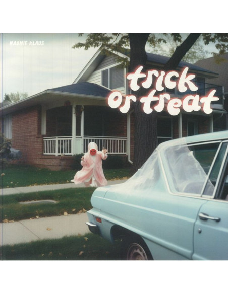 Naomie Klaus - Trick Or Treat
