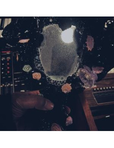 Maneka - Bathes And Listens